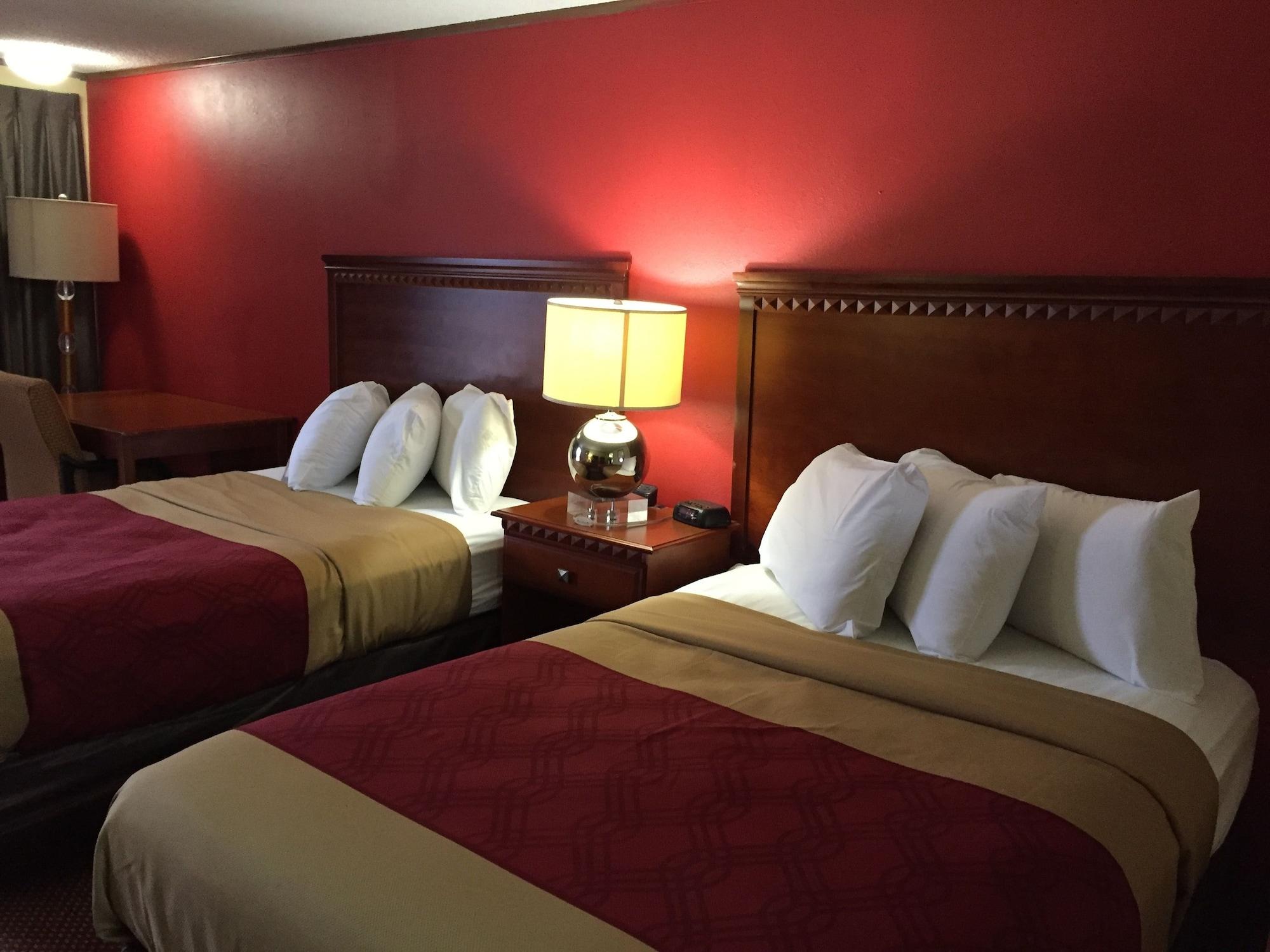 נורווק Econo Lodge מראה חיצוני תמונה