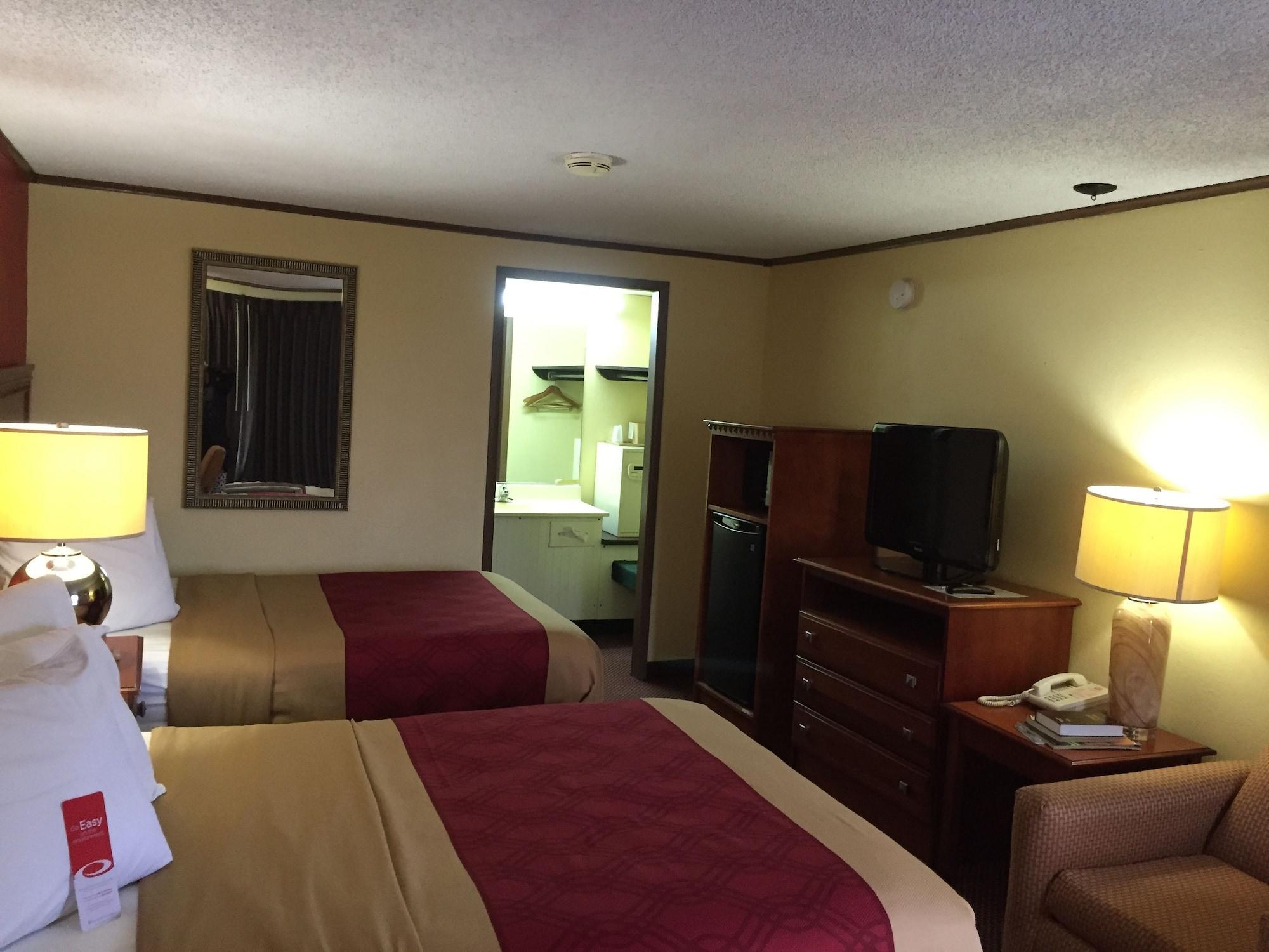 נורווק Econo Lodge מראה חיצוני תמונה