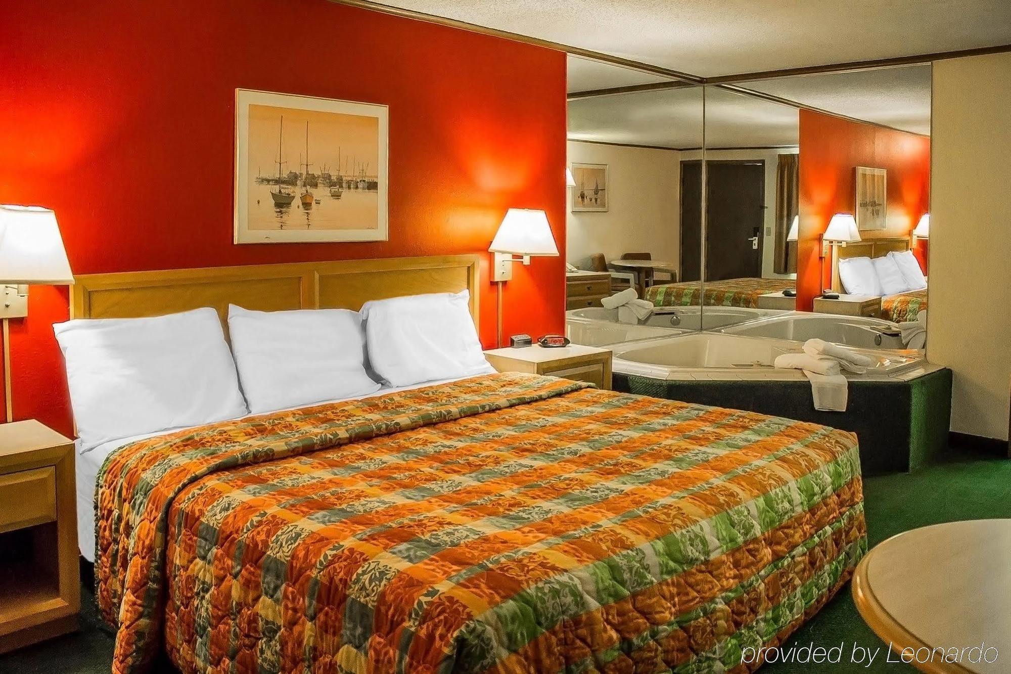 נורווק Econo Lodge מראה חיצוני תמונה
